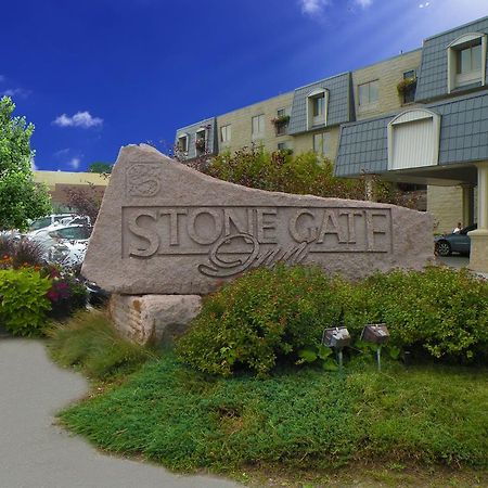 Stone Gate Inn Orillia Luaran gambar